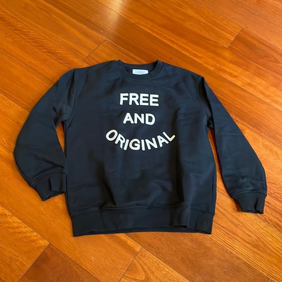 Zara Other - Zara sweatshirt black size 11-12 excellent condition